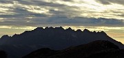 06 Dal Rif. Gherardi (1647 m) tramonto in Resegone
